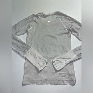 Lululemon sparkly long sleeve swiftly size 2